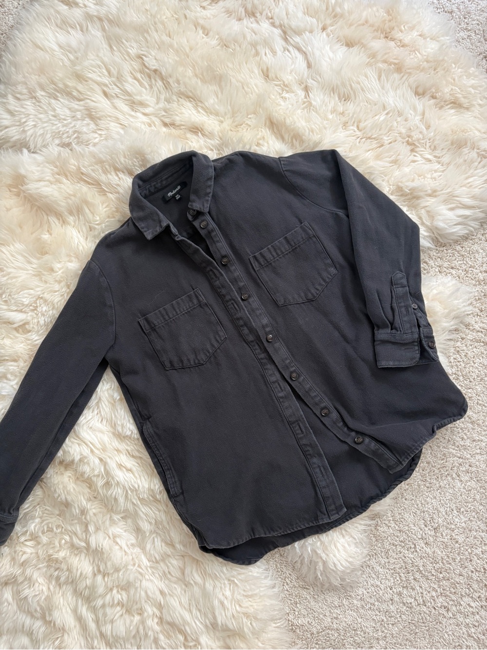 madewell drapey moleskin buttondown in dark grey charcoal xxs